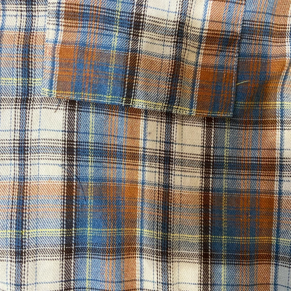 Easel Women's Plaid Button Down Size Medium‎ Short Sleeved Shirt With Pockets - Picture 2 of 8